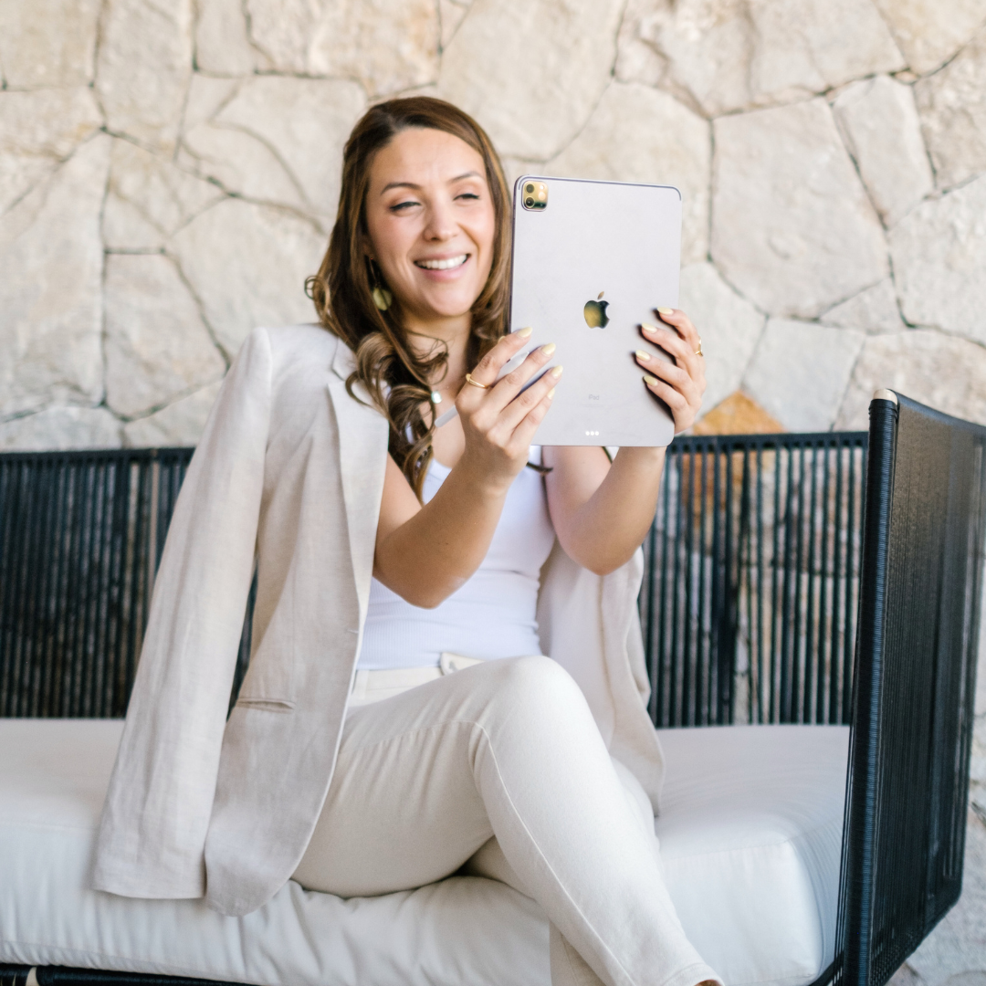 Owning Your Authenticity: How to Show Up as Your Real, Unfiltered Self